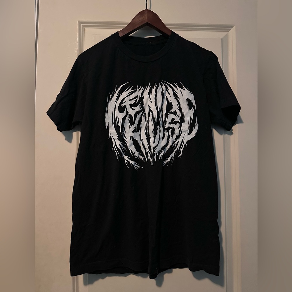 ⭐Black Zumiez graphic tee⭐